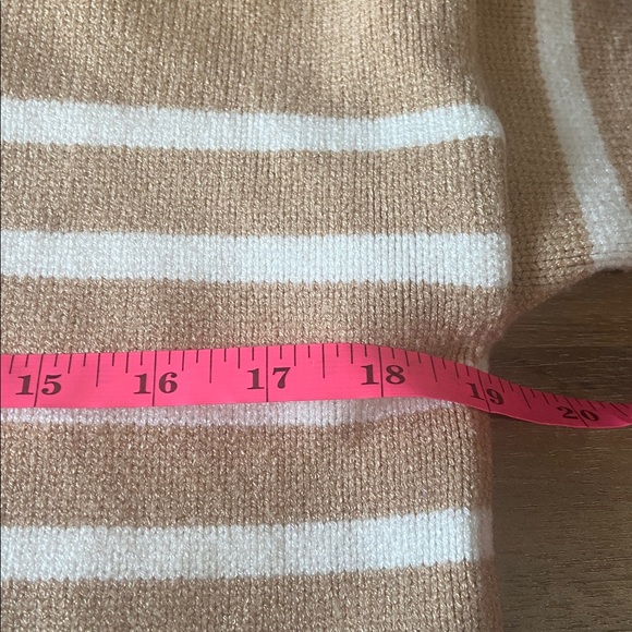 Flawed- Free - Philosophy Soft Beige and White Striped Crewneck Sweater - Picture 9 of 11